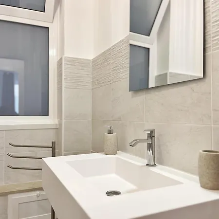 Palermo Central Stay 度假居 *